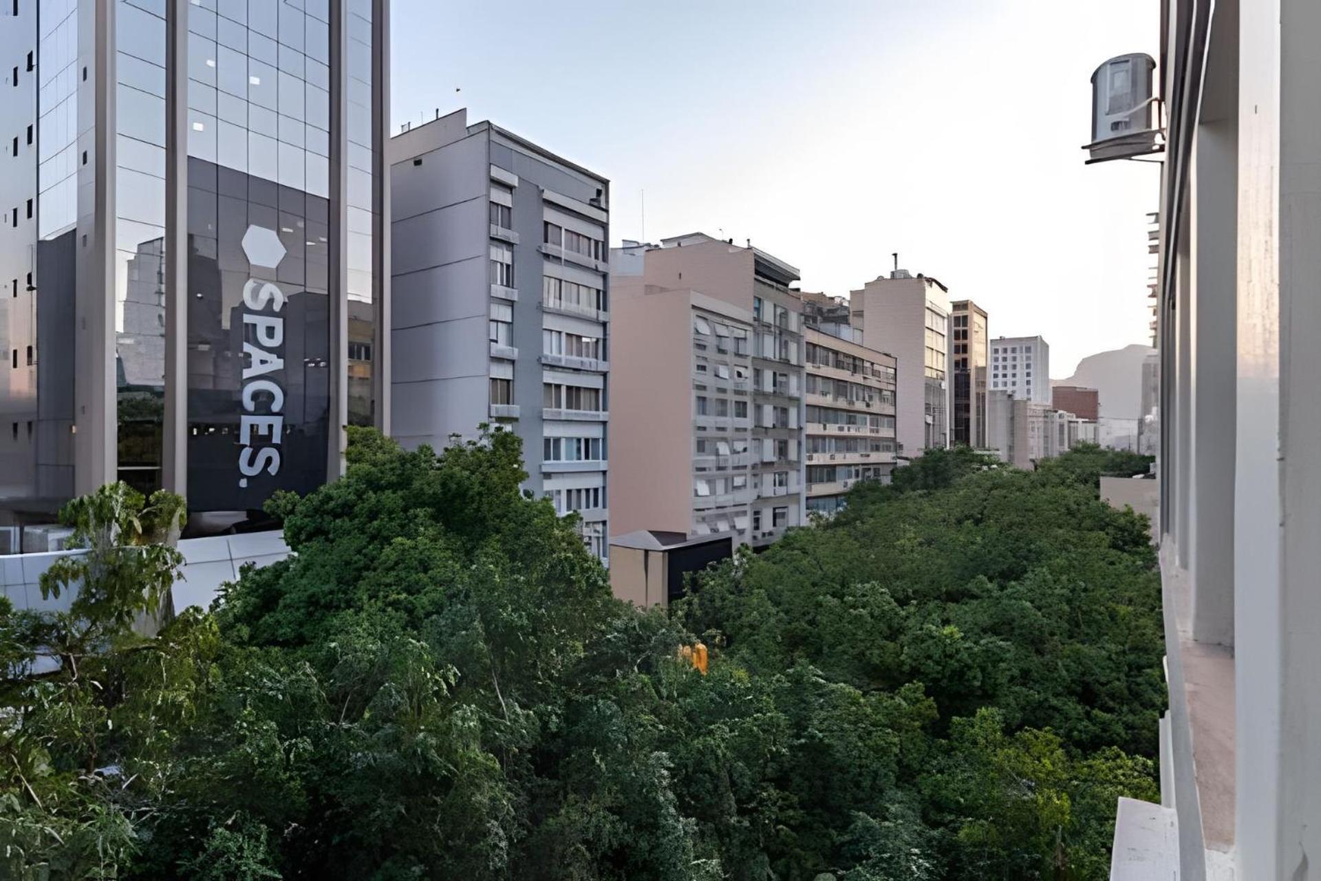Apto Ipanema Posto10 - 300m Da C/ Lava&seca Apartamento